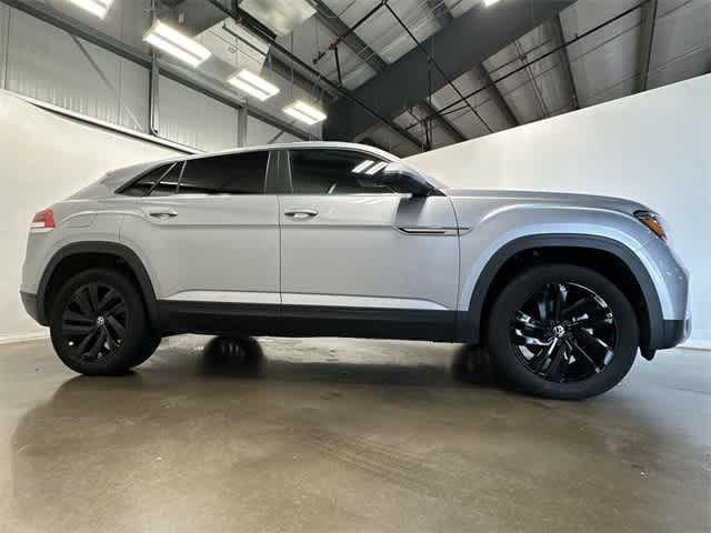 2023 Volkswagen Atlas Cross Sport 2.0T SE Technology