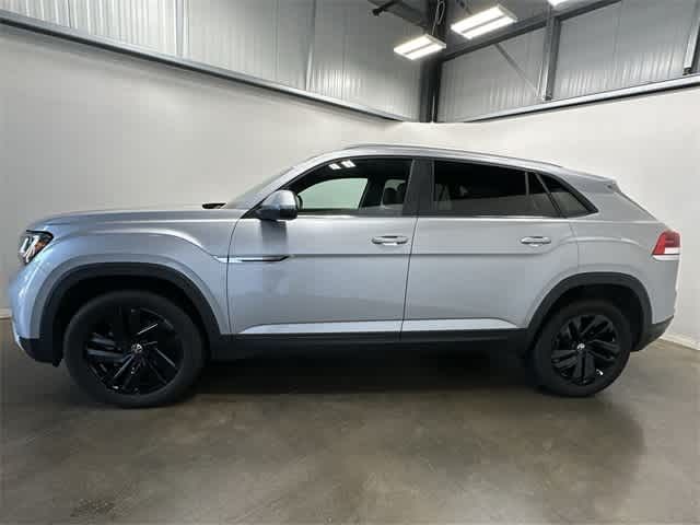 2023 Volkswagen Atlas Cross Sport 2.0T SE Technology