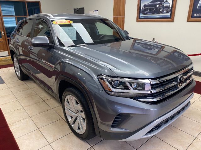 2023 Volkswagen Atlas Cross Sport 2.0T SE Technology