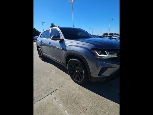 2023 Volkswagen Atlas Cross Sport 2.0T SE Technology