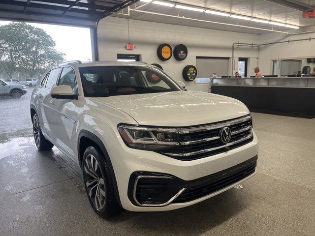 2023 Volkswagen Atlas Cross Sport 3.6L V6 SEL Premium R-Line