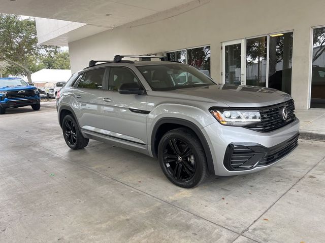 2023 Volkswagen Atlas Cross Sport 3.6L V6 SEL R-Line Black