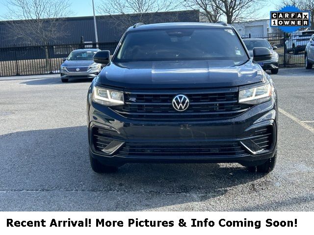 2023 Volkswagen Atlas Cross Sport 3.6L V6 SEL R-Line Black