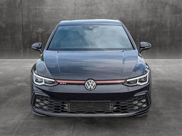 2023 Volkswagen Golf GTI SE