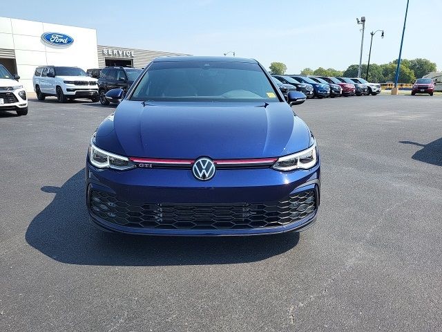 2023 Volkswagen Golf GTI SE