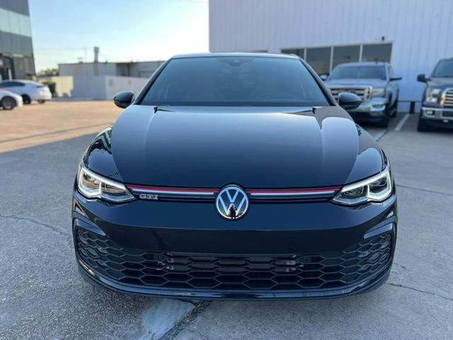 2023 Volkswagen Golf GTI Autobahn