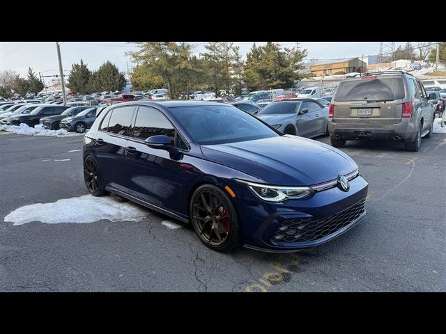 2023 Volkswagen Golf GTI SE
