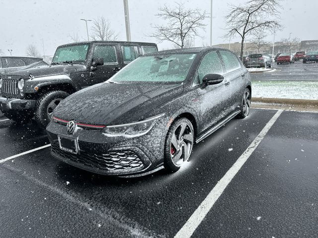 2023 Volkswagen Golf GTI SE