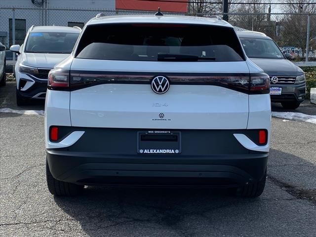 2023 Volkswagen ID.4 Pro