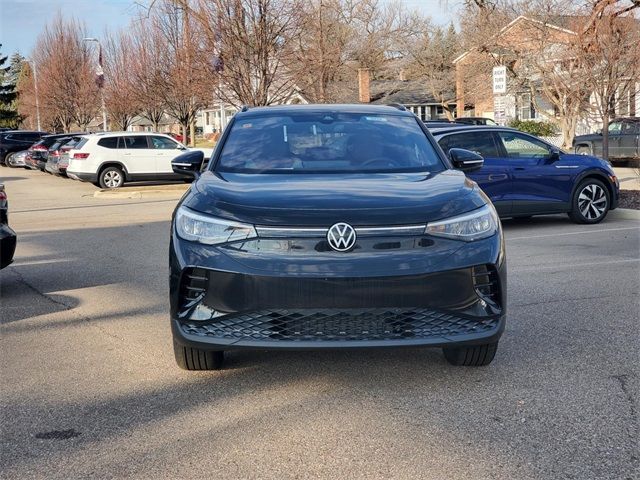 2023 Volkswagen ID.4 Pro