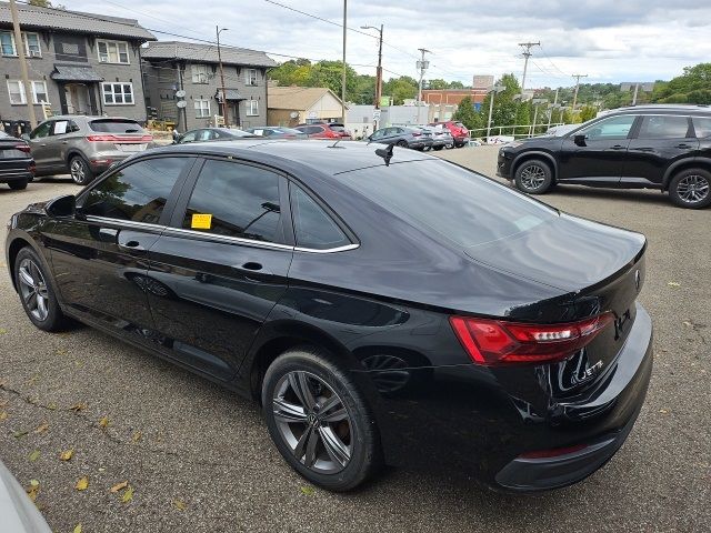 2023 Volkswagen Jetta SE