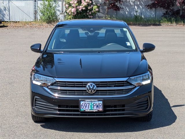 2023 Volkswagen Jetta SE