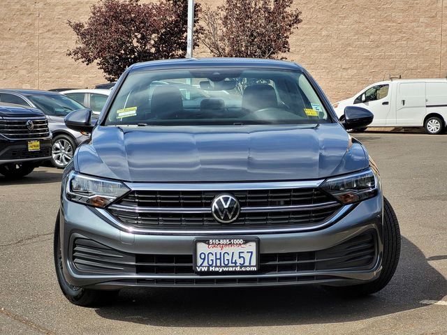 2023 Volkswagen Jetta SE