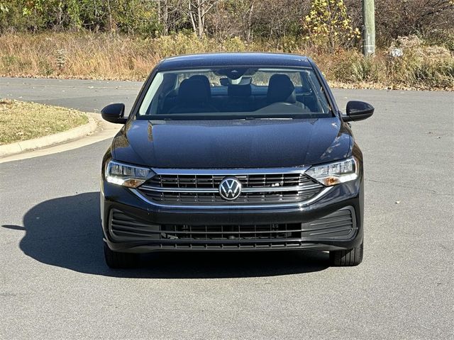 2023 Volkswagen Jetta SE