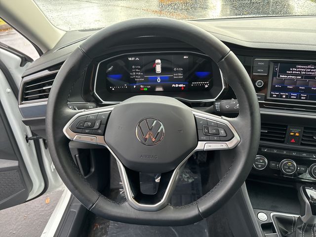 2023 Volkswagen Jetta SE