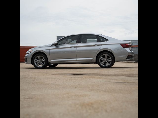 2023 Volkswagen Jetta SE