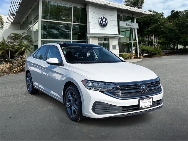 2023 Volkswagen Jetta SE