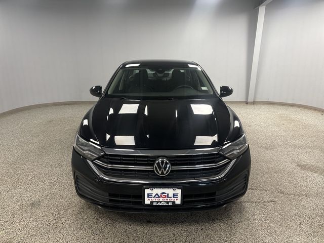 2023 Volkswagen Jetta SE