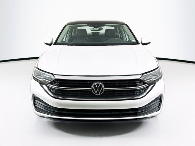 2023 Volkswagen Jetta SE