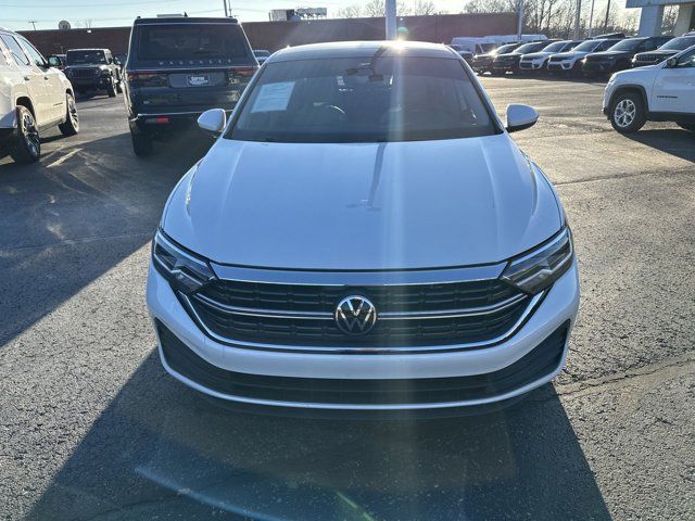 2023 Volkswagen Jetta SE