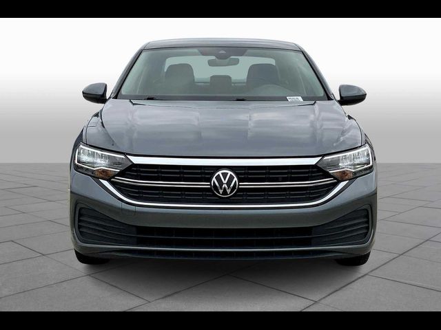 2023 Volkswagen Jetta SE