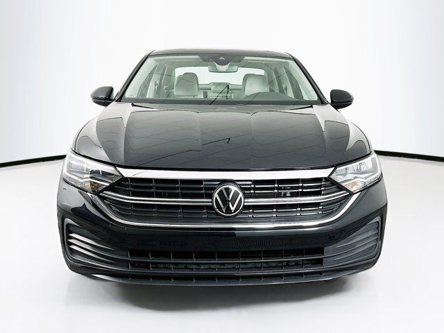 2023 Volkswagen Jetta SE