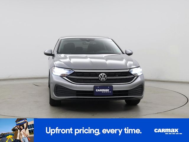 2023 Volkswagen Jetta SE