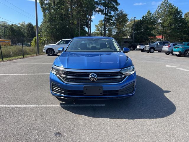 2023 Volkswagen Jetta SE