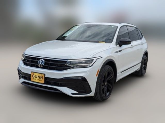 2023 Volkswagen Tiguan SE R-Line Black