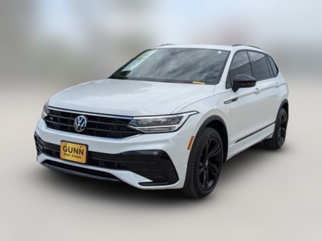 2023 Volkswagen Tiguan SE R-Line Black