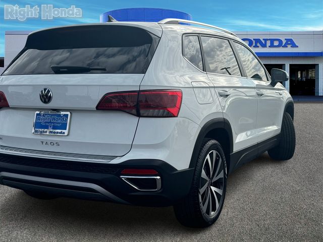 2023 Volkswagen Taos SE