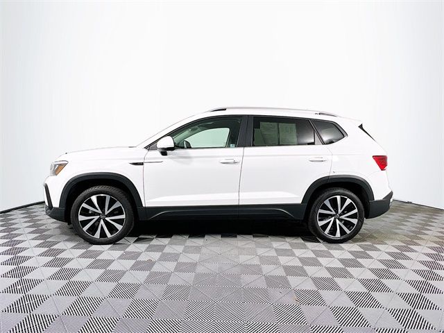 2023 Volkswagen Taos SE