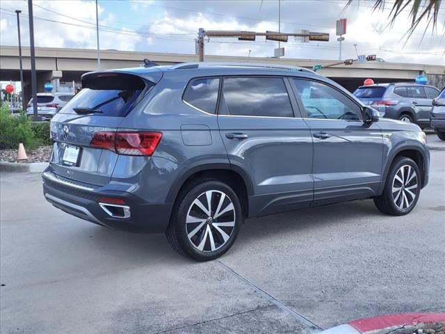 2023 Volkswagen Taos SE