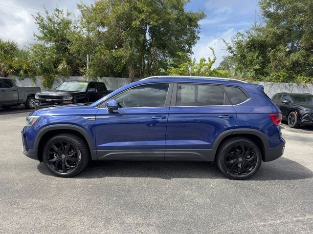 2023 Volkswagen Taos SE