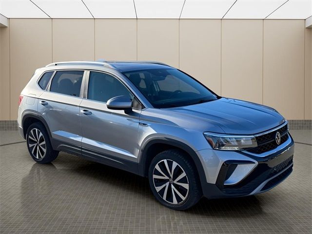 2023 Volkswagen Taos SE