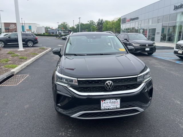2023 Volkswagen Taos SE