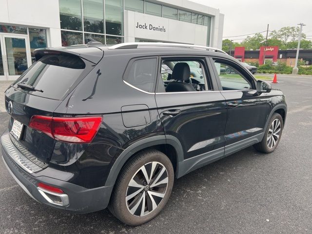 2023 Volkswagen Taos SE