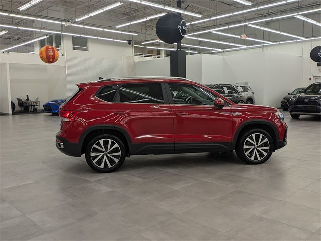 2023 Volkswagen Taos SE