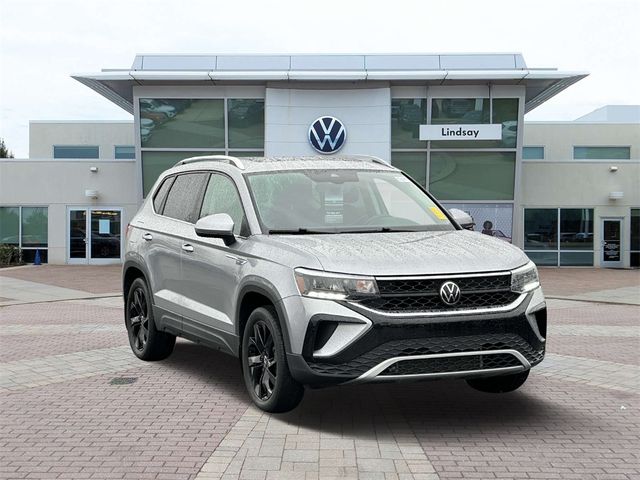 2023 Volkswagen Taos SE