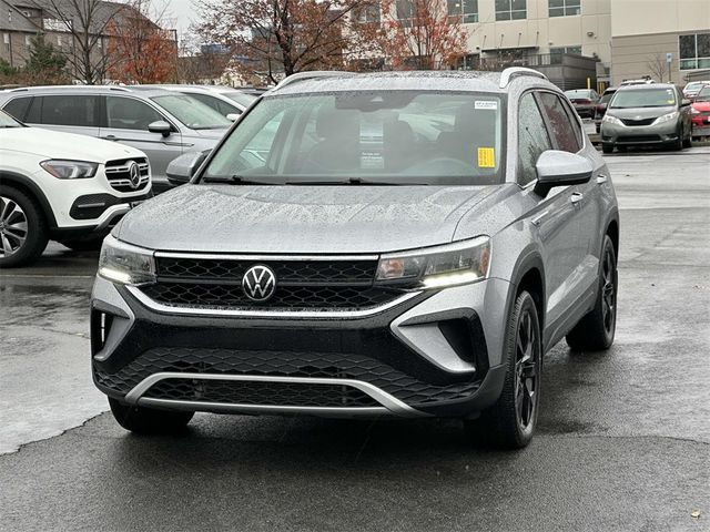 2023 Volkswagen Taos SE