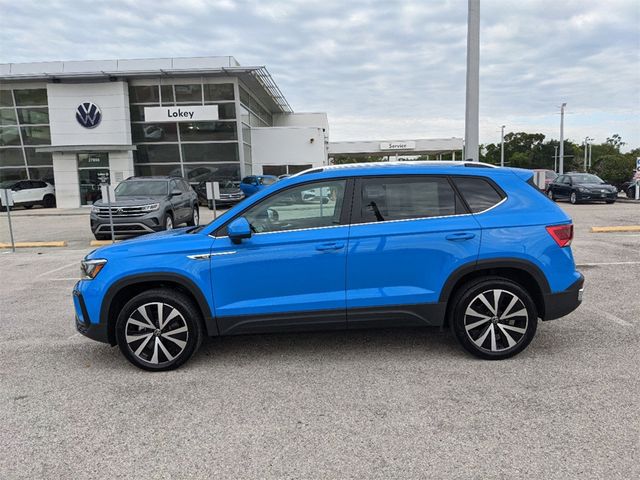 2023 Volkswagen Taos SE