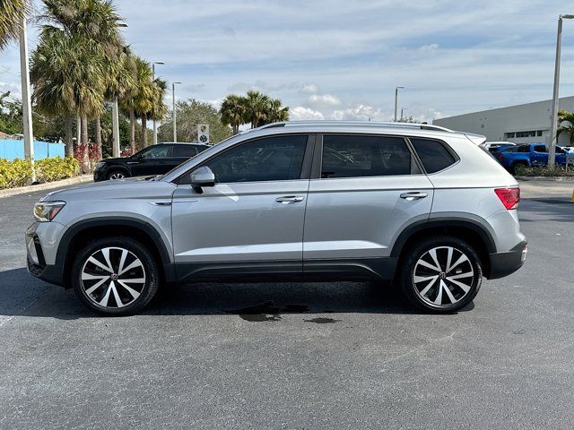 2023 Volkswagen Taos SE