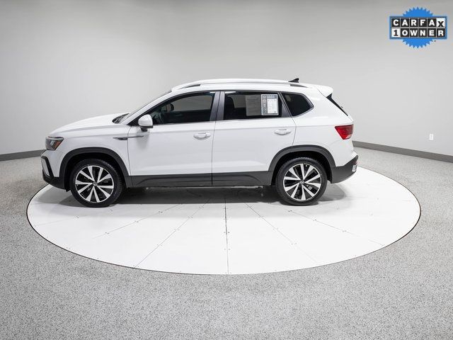 2023 Volkswagen Taos SE