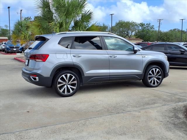 2023 Volkswagen Taos SE