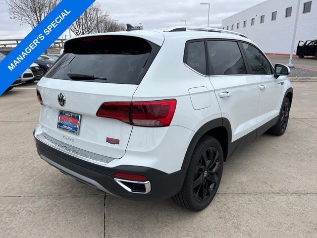 2023 Volkswagen Taos SE