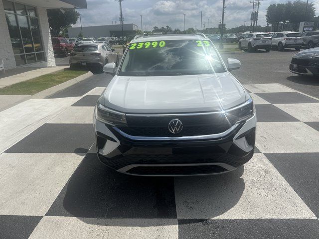 2023 Volkswagen Taos SE
