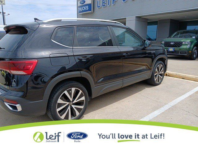 2023 Volkswagen Taos SE