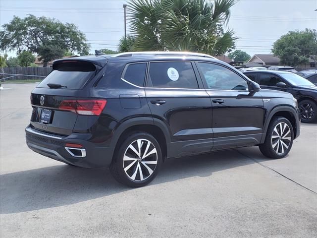 2023 Volkswagen Taos SE