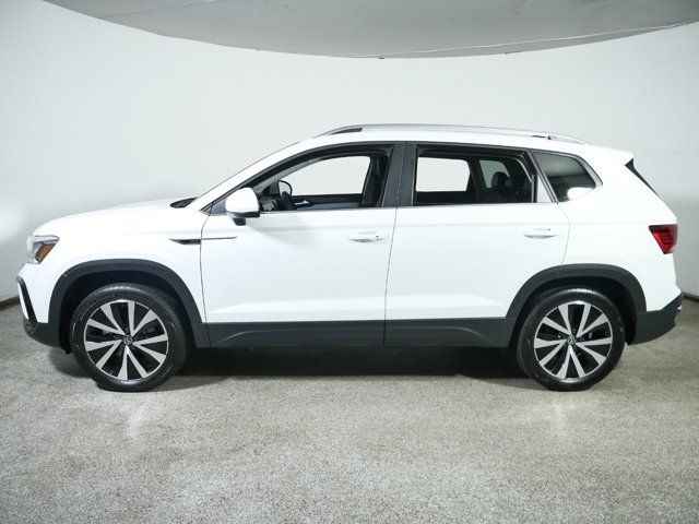 2023 Volkswagen Taos SE