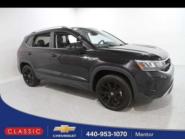 2023 Volkswagen Taos SE